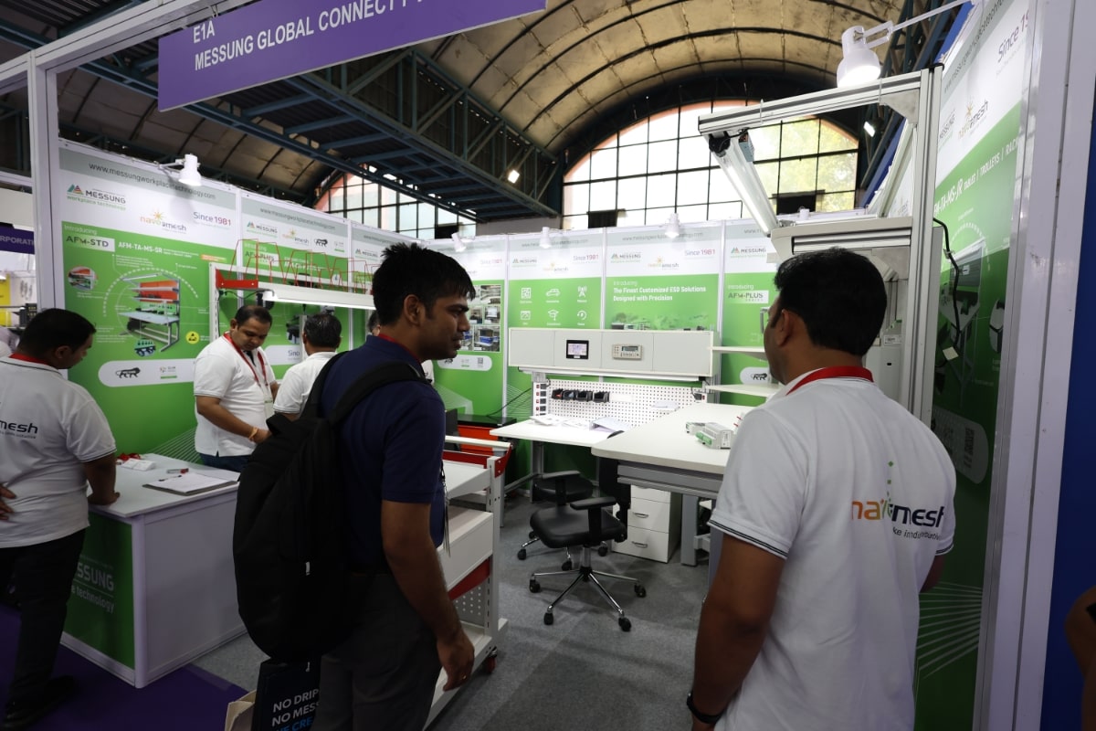Electronic assembly tables in India